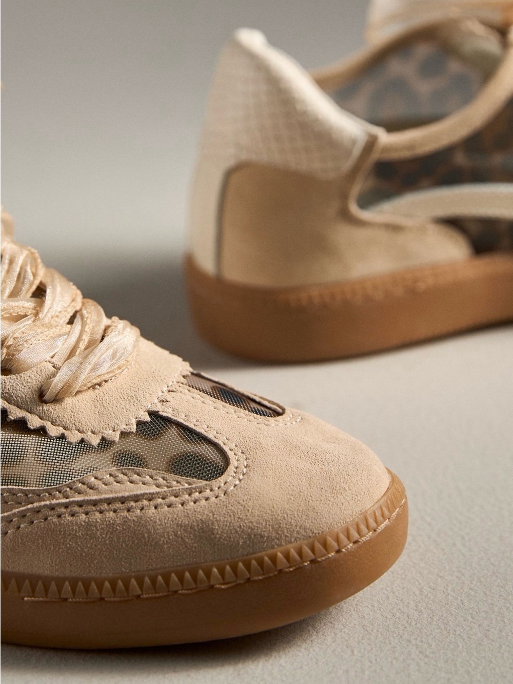Dolce Vita Notice Sneakers In Brown Pattern - Picture 11 of 15